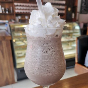 Frappe cookies & cream