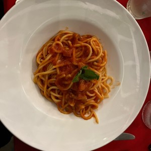 Spaghetti Guitarra a la Matricciana