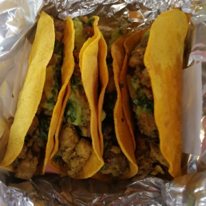 Tacos de pollo