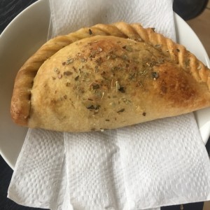 empanada de pollo