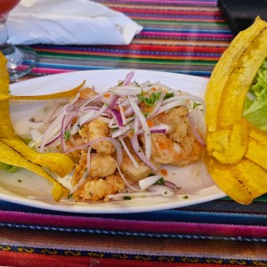 Ceviche frito de camarones