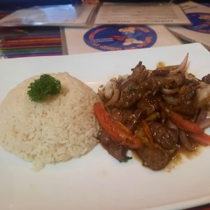 lomo saltado