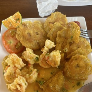 Camarones al ajillo 