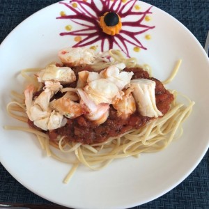 Langosta en medallones sobre Fettucine