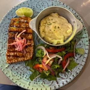 Salmon grill