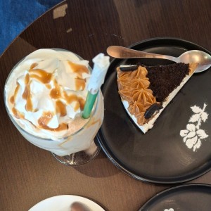 Frappé y Cheesecake de Oreo