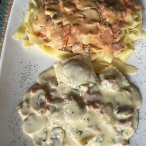 Ravioli de Pollo a la Boscaiola y Pasta Piamontesa