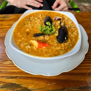 cazuela de mariscos