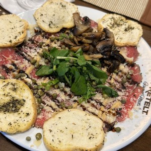 Carpaccio de res