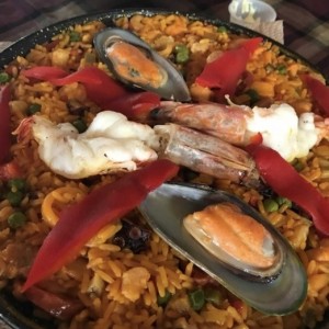 Paella mixta