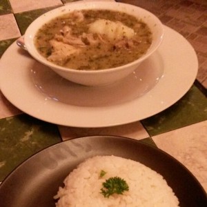 Sancocho de pollo con arroz