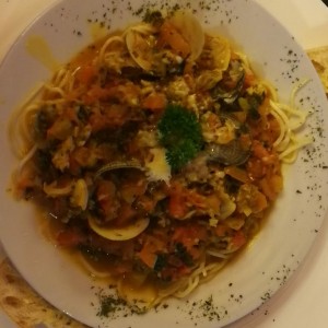 spaghetti de almejas pomodoro