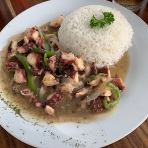 Pulpo al ajillo