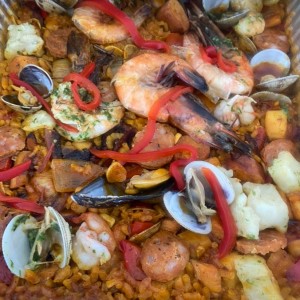 PAELLA MAR Y TIERRA