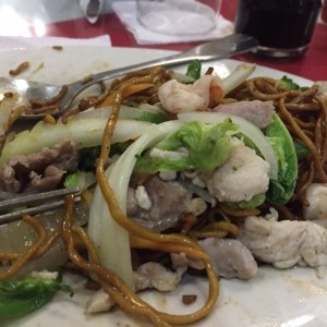 Chow Mein especial combinado