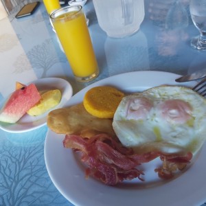 desayuno americano