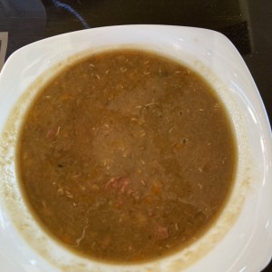 Sopa de lentejas (entrada)