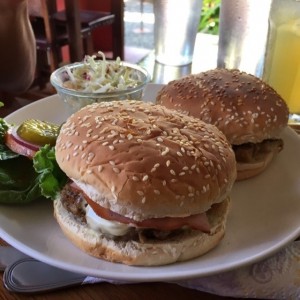 smiley burguer + bbq pork sandwich