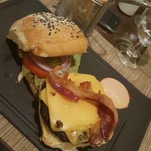 Hamburgesa Clasica Artesanal