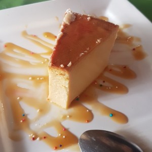 Flan de la casa