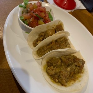 tacos de chicharon