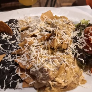 Chilaquiles Mixtos