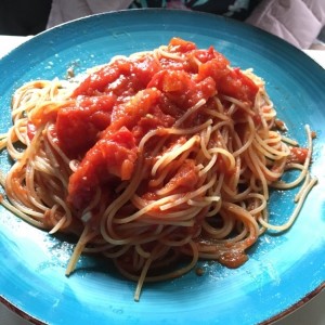 spaghetti pomodoro