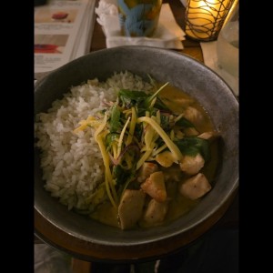 PATRIMONIO AFROANTILLANO CON PECHUGA DE POLLO