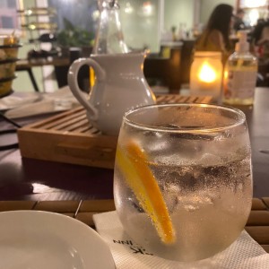 gin tonic 