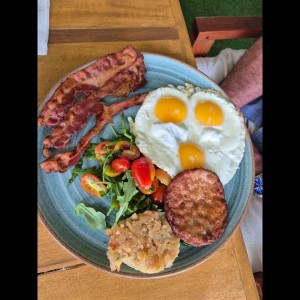 DESAYUNO - DESAYUNO AMERICANO