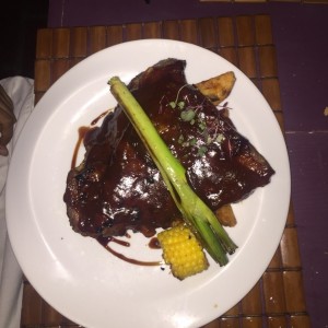 Costillas en salsa BBQ 