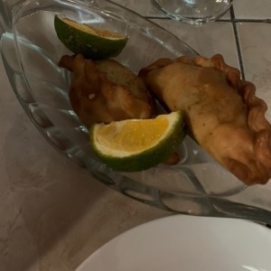 Empanadas de Chicharron, recomendadas!