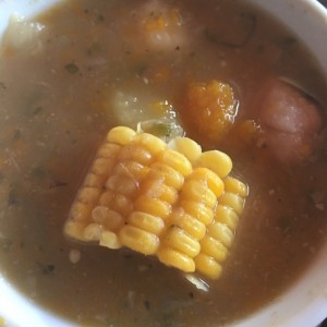 Sopa de verduras y vegetales