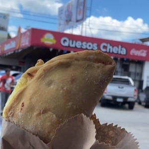 empanada de queso