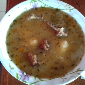 SOPA DE COSTILLA AHUMADA