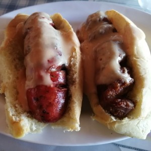 Choripan de chorizo argentino y butifarra