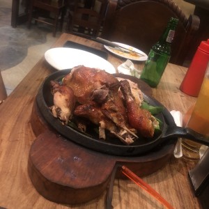 pollo entero al carbon