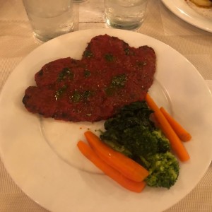 Milanesa de res a la napolitana