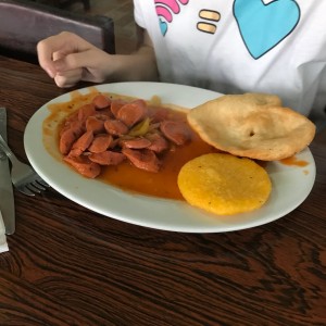 Sachilchas Guisadas con Hojaldre y tortilla