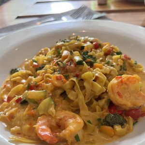 Fettucinni de langostinos y azafran