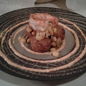 Croquetas de platano y langostino