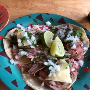 tacos al pastor