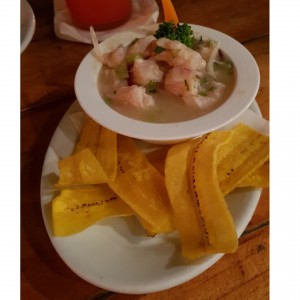 Ceviche de Merluza con Maracuya 