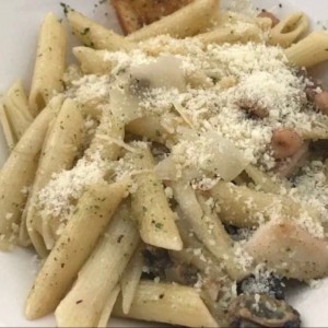 Penne Frutti di Mare al Olio