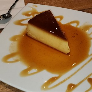 Flan de la casa