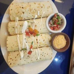 burritos de pollo