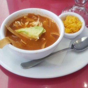 Sopa azteca