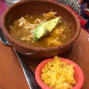 sopa azteca