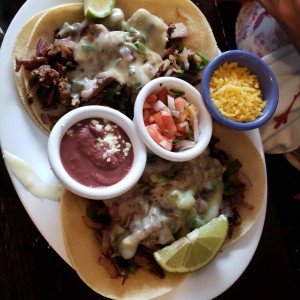 Tacos de res