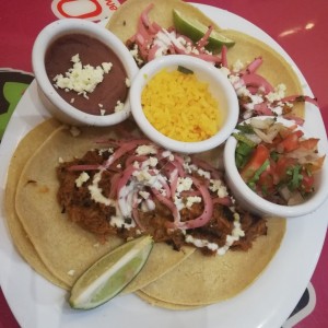 tacos de cerdo